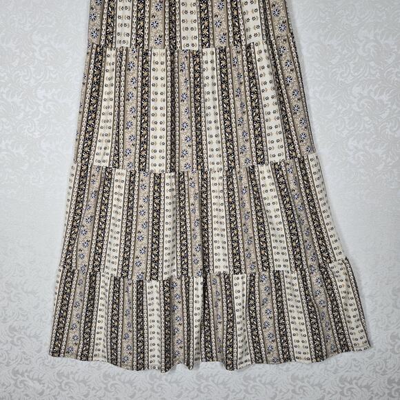 No Boundaries Maxi Dress sz M Black Tan Strappy Tiered Crochet Lace Boho - Picture 5 of 16
